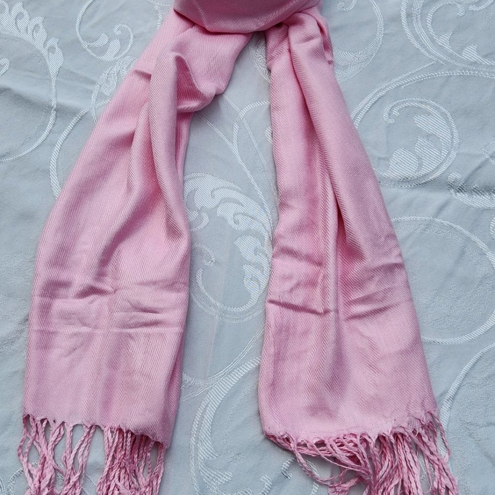 PASHMINA, Light Pink/Pashmina Shawl/72 inch Head Wrap/Fringed Pashmina Head Wrap